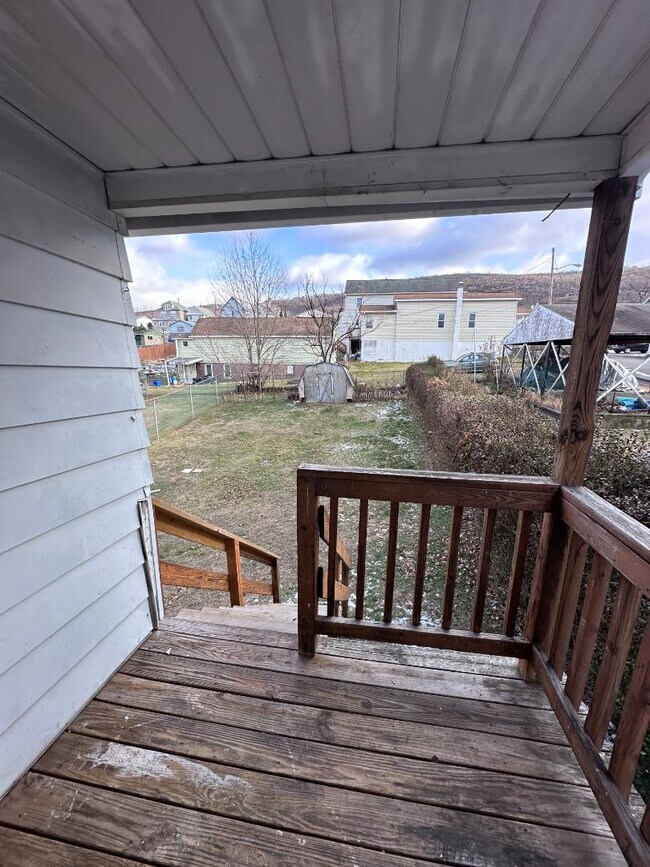 Building Photo - 787 Keating St