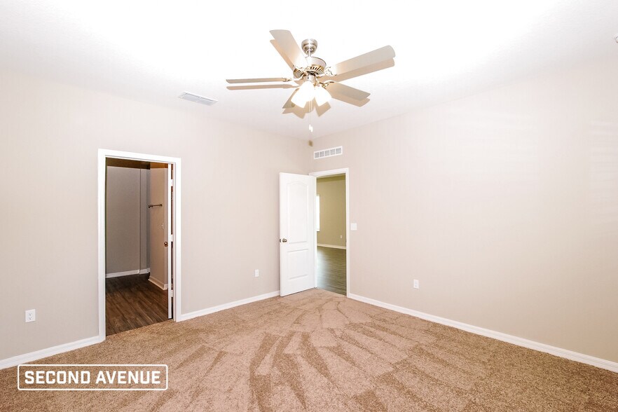 Building Photo - 512 Falcon Ridge Rd