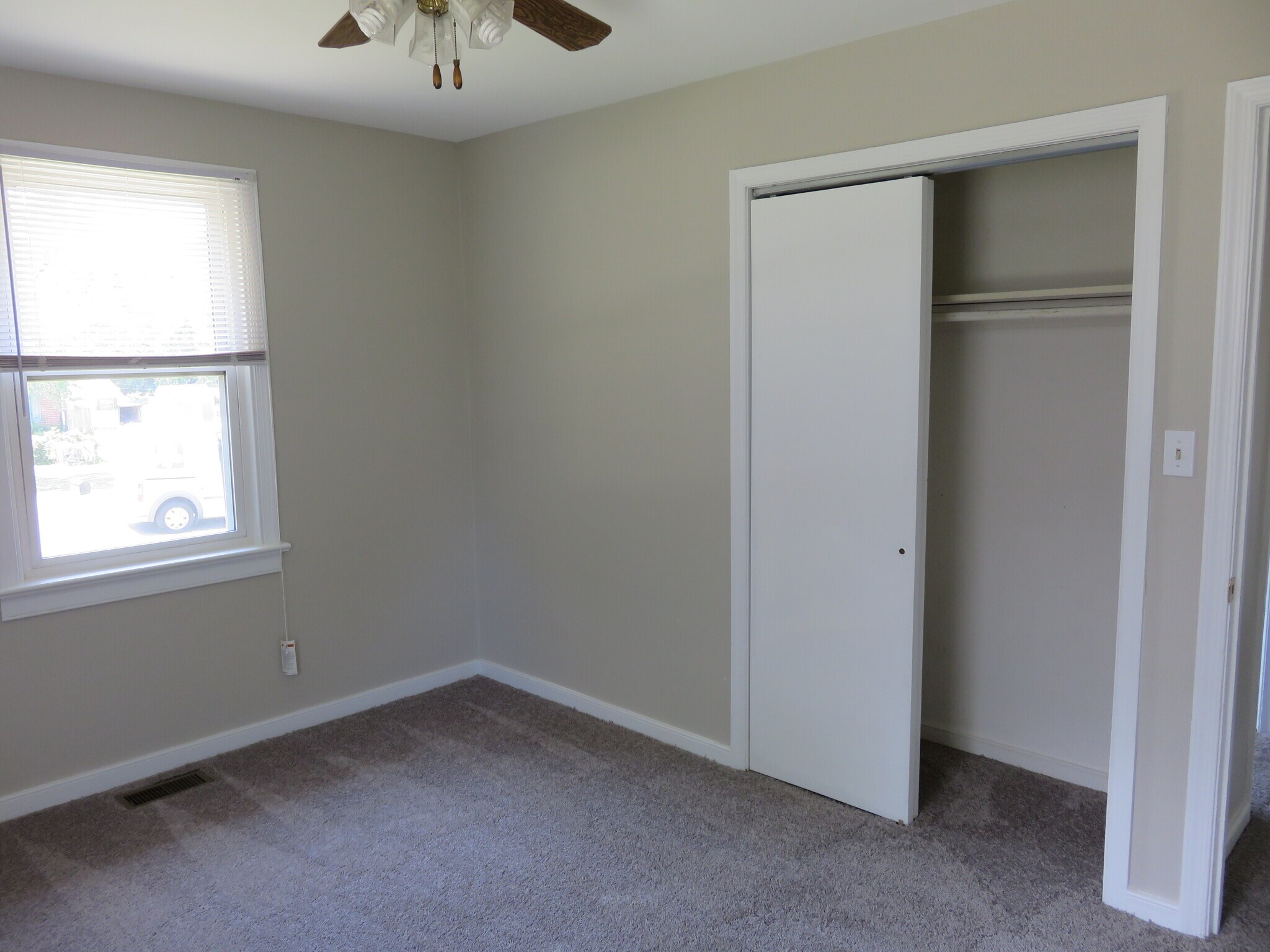 Building Photo - 4824 Belle Glade Dr