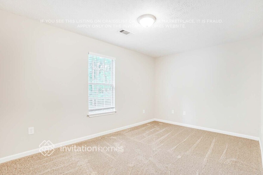 Building Photo - 7028 Branch Crossing Way