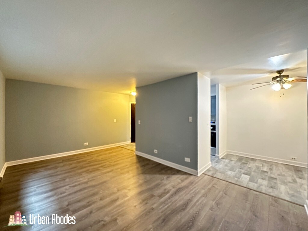 Building Photo - 3815 N Pine Grove Ave