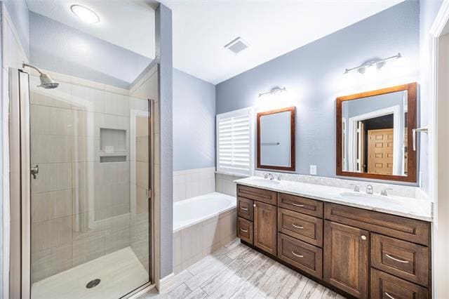 Building Photo - 4501 Brighton Dr