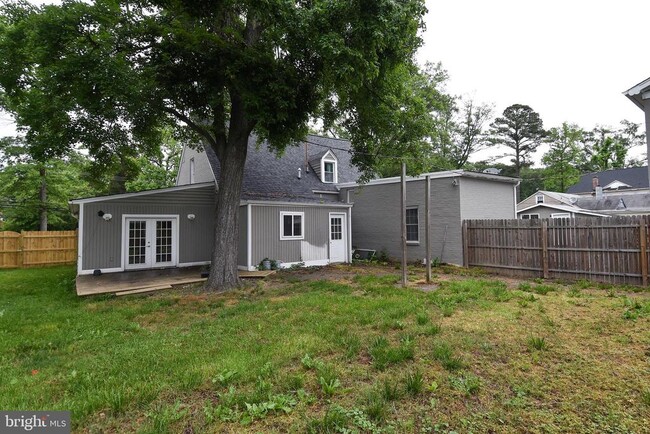 Building Photo - 2905 Boswell Ave