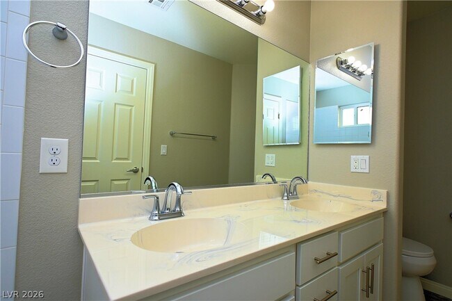 Building Photo - 7256 Winding Creek Dr