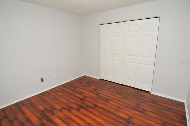 Building Photo - 8605 Mallard Reserve Dr