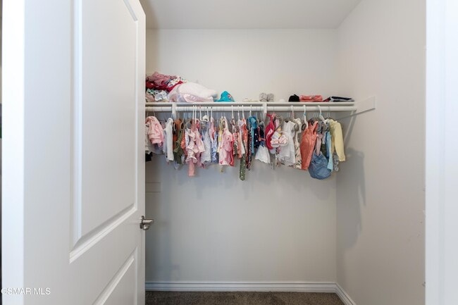 Building Photo - 327 Newbury Vista Ln