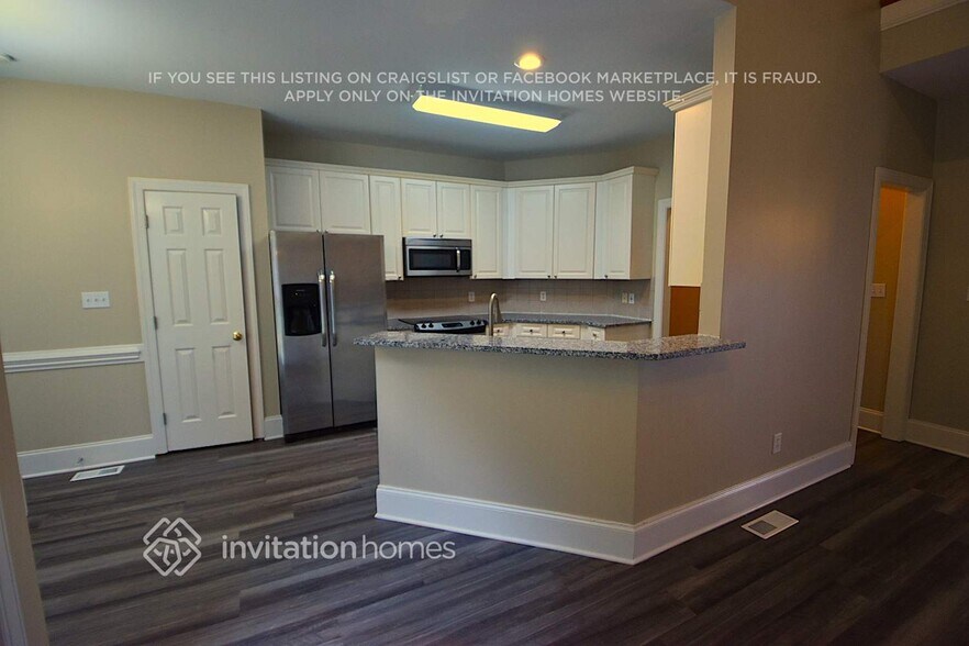 Building Photo - 21269 Summerbrook Dr