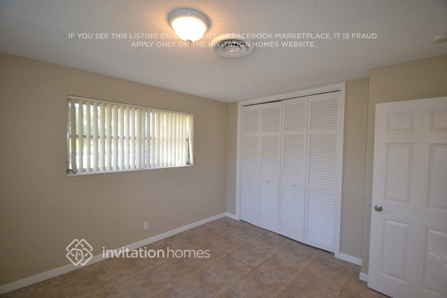 Building Photo - 1501 N 46th Ave