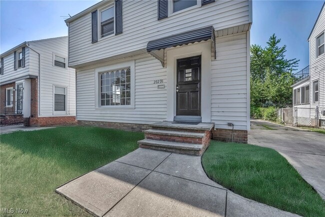 Building Photo - 20270 Ardwell Dr