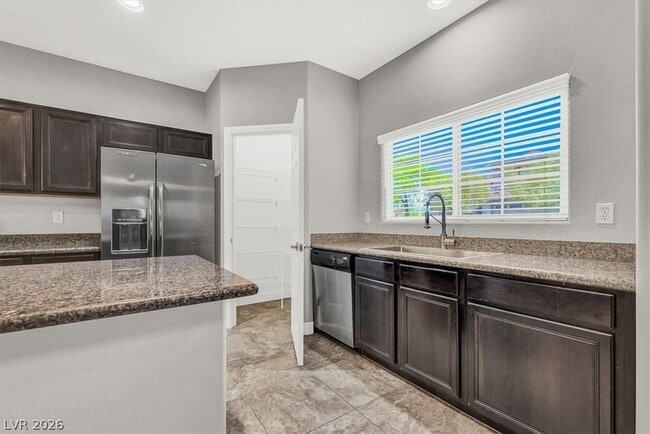 Building Photo - 7653 Sweet Mist Ave