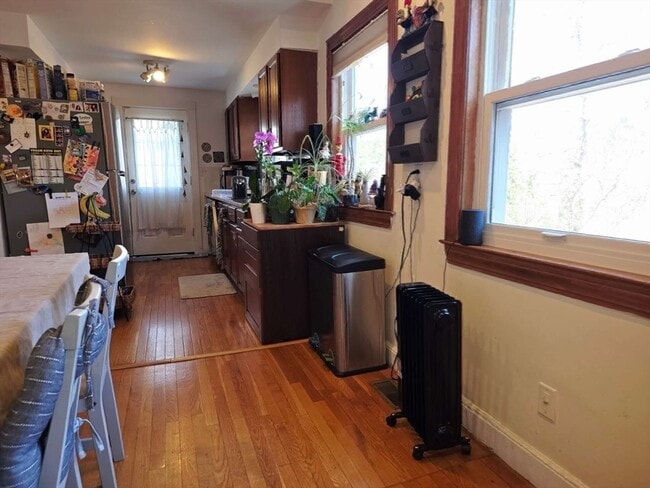 Building Photo - 70 Beaconwood Rd