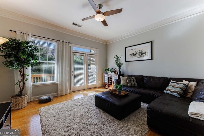 Building Photo - 2022 Cobblestone Cir NE