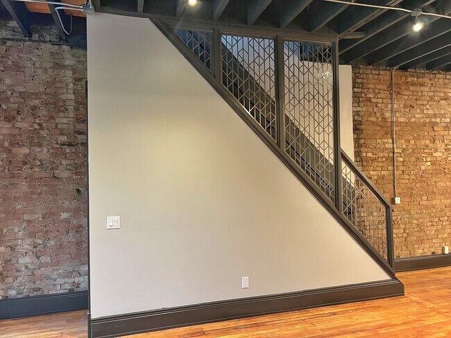 Building Photo - 270 W Pike St