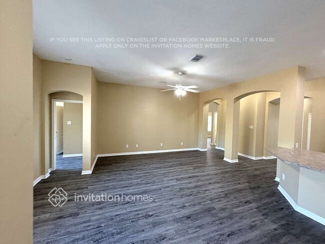 Building Photo - 18802 Cluster Oaks Dr