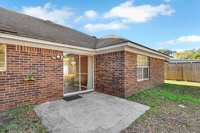 Building Photo - 12 Brown Thrasher Ct