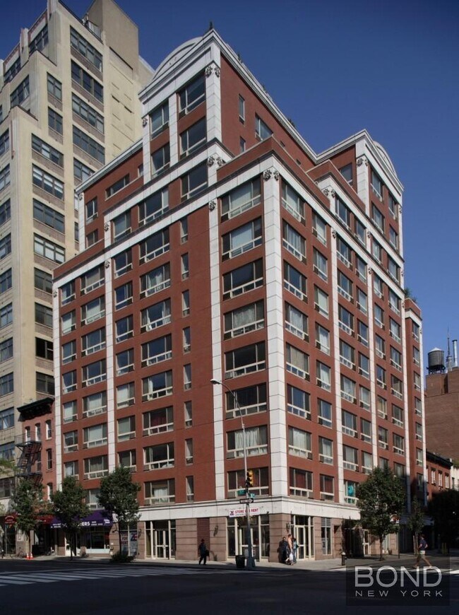 Building Photo - 363 W 30th St