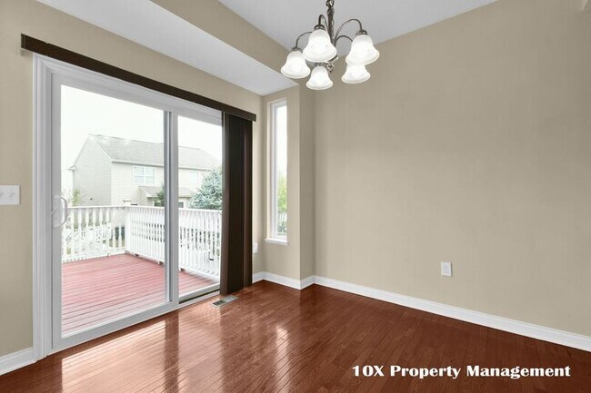 Building Photo - 358 Josaphat Way