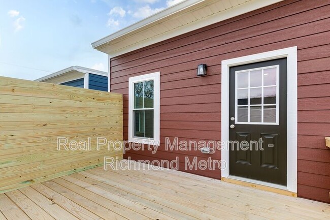 Building Photo - 3003 Midlothian Tpke