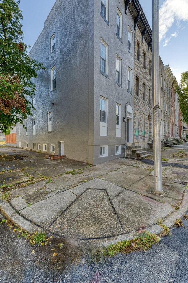 Building Photo - 1701 Edmondson Ave
