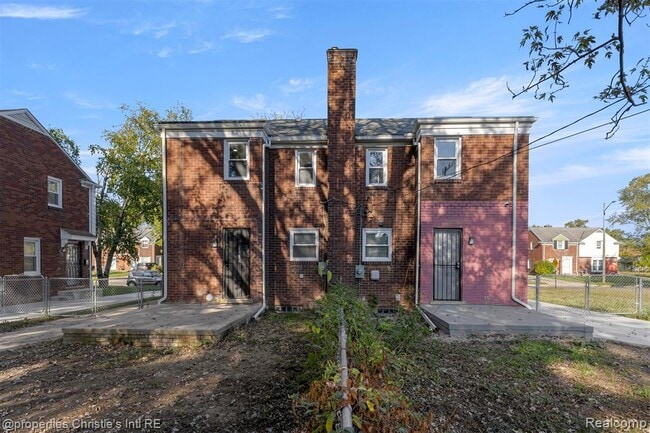 Building Photo - 10838 Nottingham Rd