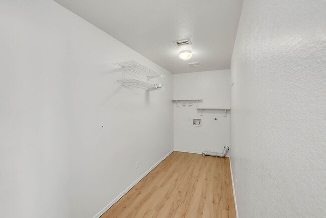 Building Photo - Great Gilbert home!