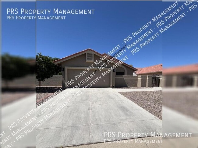 Building Photo - 10906 E Navajo Dr