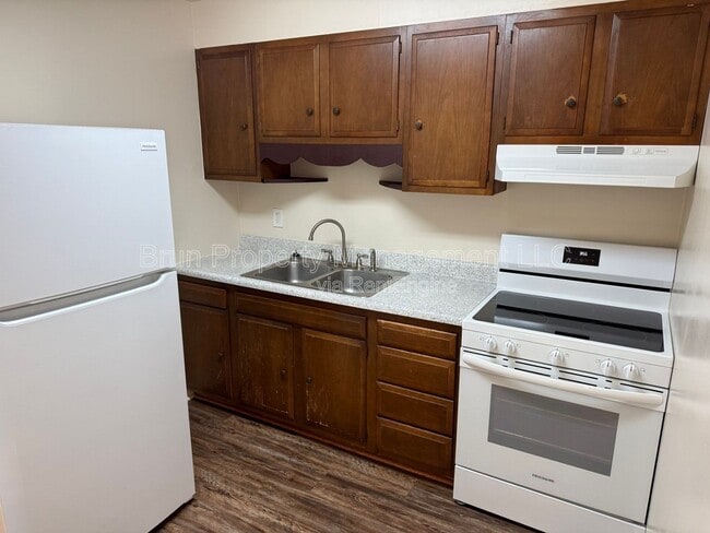 Building Photo - 4227 Coster Rd