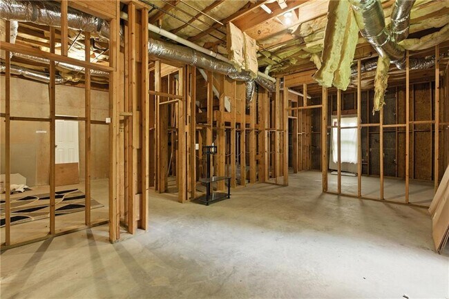 Building Photo - 3625 Cherry Ridge Blvd