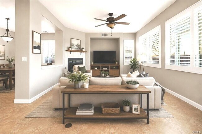 Building Photo - 29056 Barcelona Ct