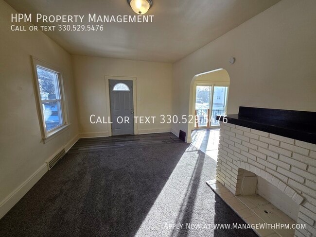 Building Photo - 823 Florida Ave