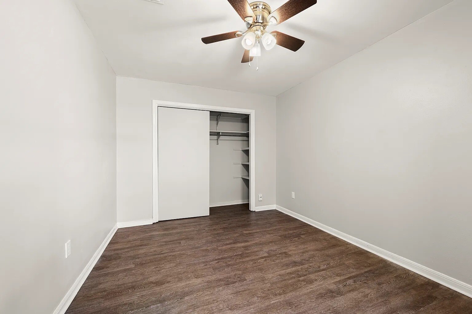 Building Photo - 14742 Sweetwood Ct