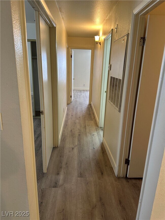 Building Photo - 5151 S Lindell Rd