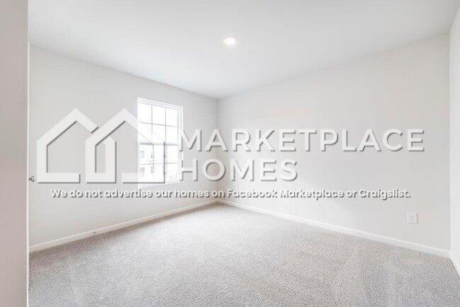 Building Photo - 198 Price Ml Trl