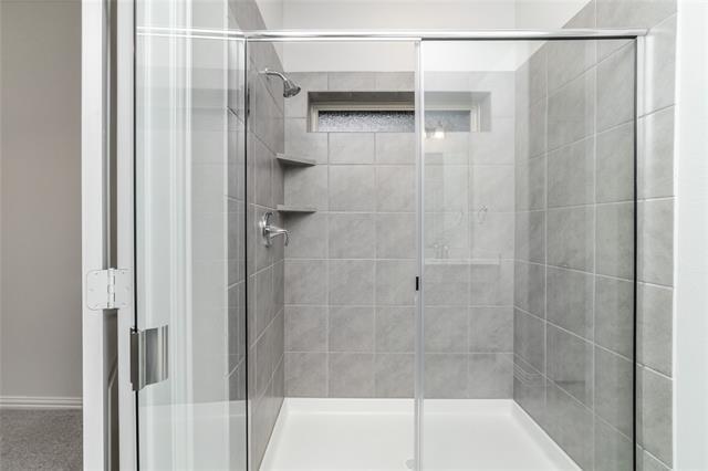 Building Photo - 1820 Briar Rose Dr