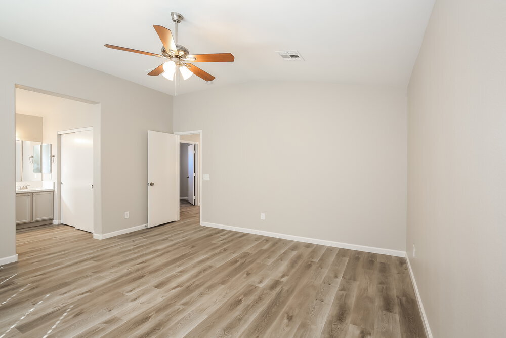 Building Photo - 5325 Cholla Blossom Ct