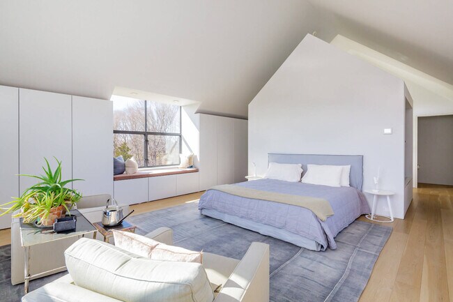 Building Photo - 232 Mitchell Ln