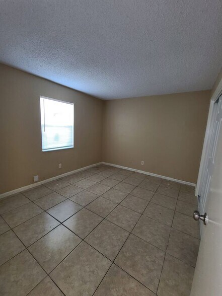 Primary Photo - 1200 AC Evans St