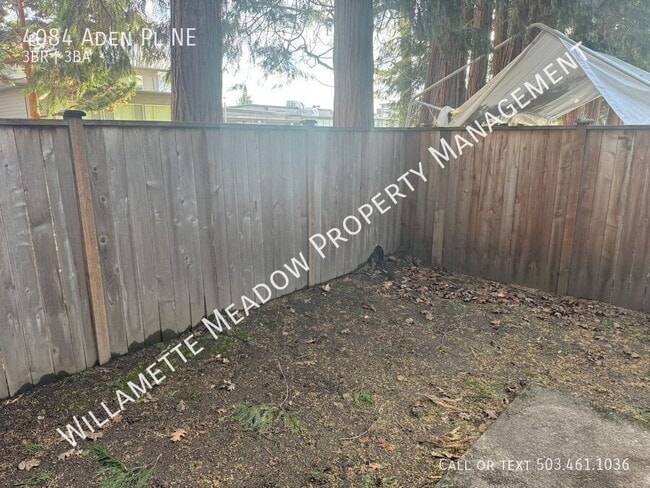 Building Photo - 4084 Aden Pl NE