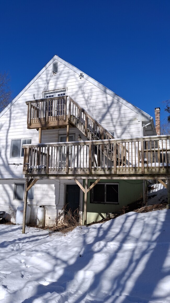 Building Photo - 193 Splitrock Rd
