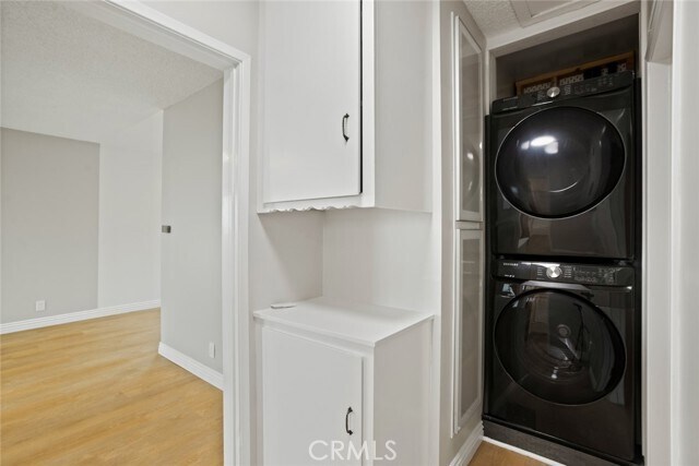 Building Photo - 740 W 27th St