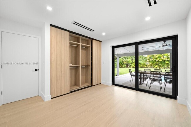 Building Photo - 7291 SW 129th St