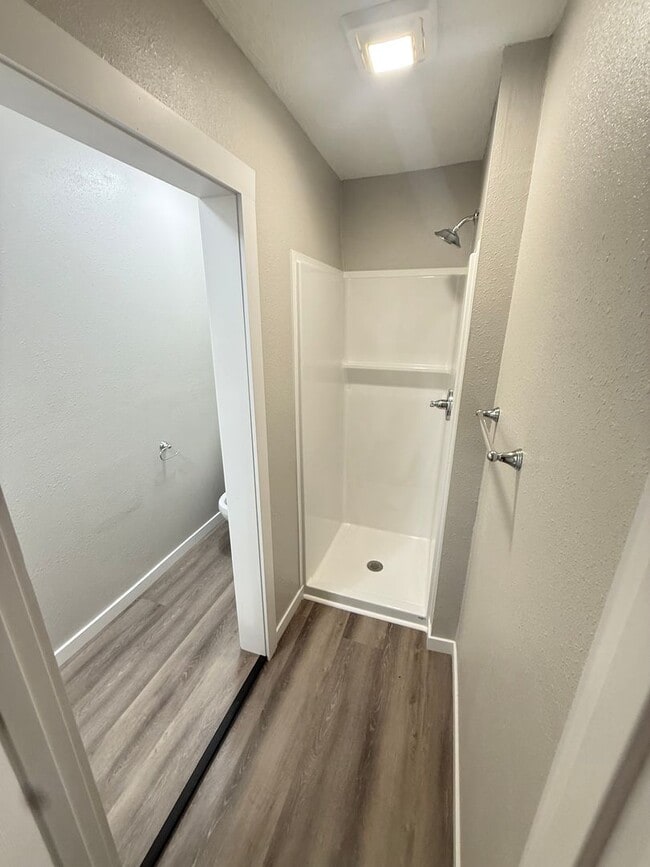 Building Photo - 3 Bed 2 Bath Springfield, MO
