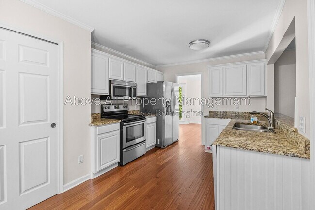 Building Photo - 1202 Belhaven Rd