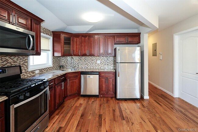 Building Photo - 241-01 Caney Rd