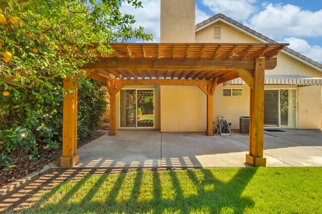 Building Photo - 9332 Caulfield Dr