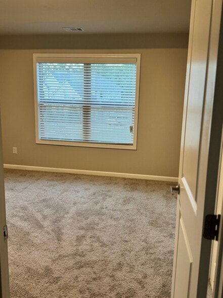Building Photo - 4140 Gold Hill Ln