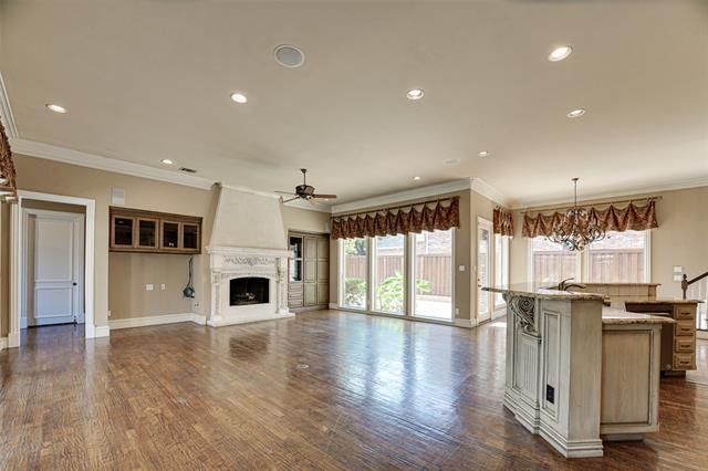 Building Photo - 5004 Castle Creek Ct