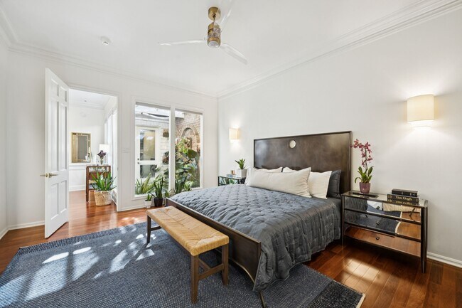 Building Photo - 4964 Post Oak Timber Dr