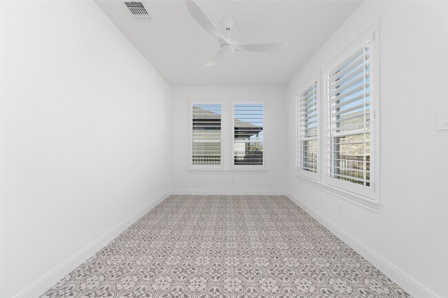 Building Photo - 14435 Gdn Grv Ct