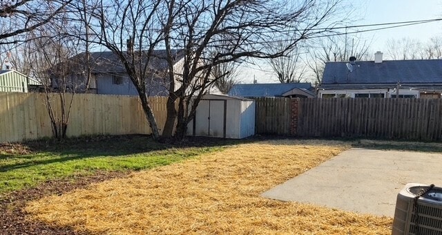 Building Photo - 9148 Rochelle Dr